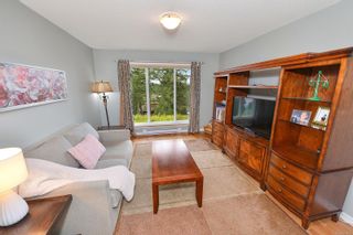 Photo 4: 908 2829 Arbutus Rd in Saanich: SE Ten Mile Point Row/Townhouse for sale (Saanich East)  : MLS®# 920893