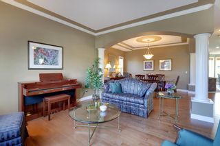 Photo 6: 4 Simcoe Close SW in Calgary: Signal Hill Detached for sale : MLS®# A1038426