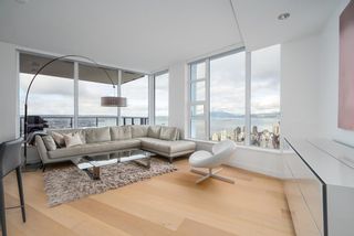 Photo 2: 4310 1289 HORNBY Street in Vancouver: Downtown VW Condo for sale in "One Burrard Place" (Vancouver West)  : MLS®# R2859971