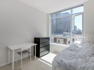 Photo 15: 803 1211 MELVILLE Street in Vancouver: Coal Harbour Condo for sale in "The Ritz" (Vancouver West)  : MLS®# R2084525