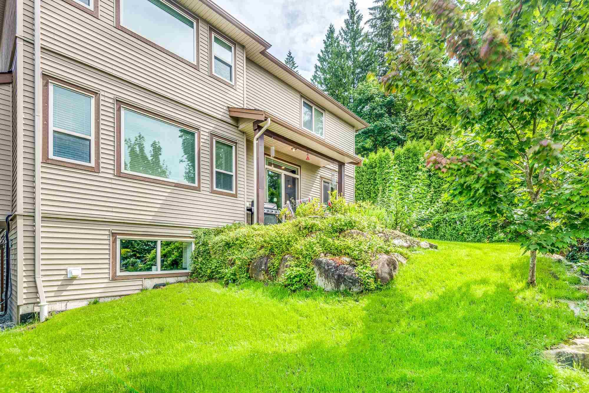 Photo 3: Photos: 23418 HUSTON Drive in Maple Ridge: Silver Valley House for sale in "Balsam West" : MLS®# R2593848