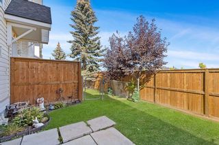 Photo 3: 80 Prestwick Acres Lane SE in Calgary: McKenzie Towne Row/Townhouse for sale : MLS®# A2003365