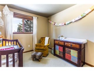 Photo 35: 119 WOODFERN Place SW in Calgary: Woodbine House for sale : MLS®# C4101759
