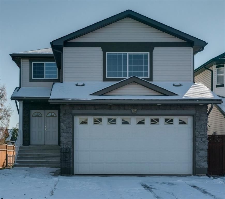 Main Photo: 125 Coventry Crescent NE in Calgary: Coventry Hills Detached for sale : MLS®# A1042180