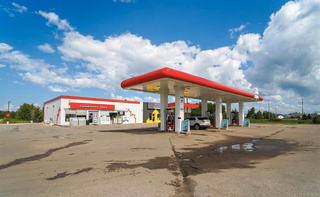 Photo 3: Alberta Petro- Canada gas station for sale: Commercial for sale