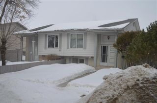 Photo 1: 711 McMeans Avenue East in Winnipeg: East Transcona Residential for sale (3M)  : MLS®# 202304124
