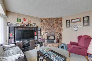 Photo 3: 1-4 4832 Voyageur Drive NW in Calgary: Varsity 4 plex for sale : MLS®# A2125555