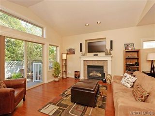 Photo 3: 931 Firehall Creek Rd in VICTORIA: La Walfred House for sale (Langford)  : MLS®# 705963