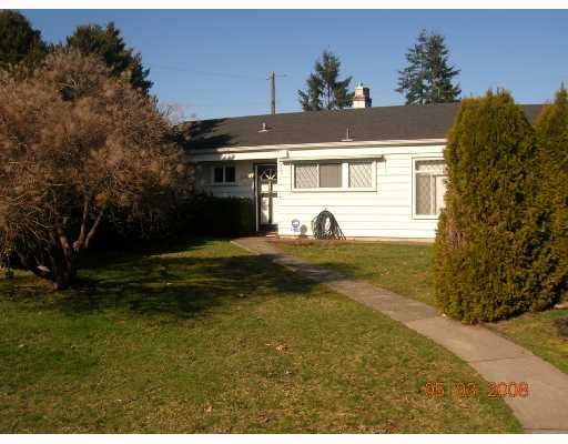 Main Photo: 1162 BEECHWOOD Crescent in North_Vancouver: Norgate House for sale in "NORGATE" (North Vancouver)  : MLS®# V693608