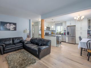 Photo 11: 41638 COTTONWOOD Road in Squamish: Brackendale 1/2 Duplex for sale : MLS®# R2452372
