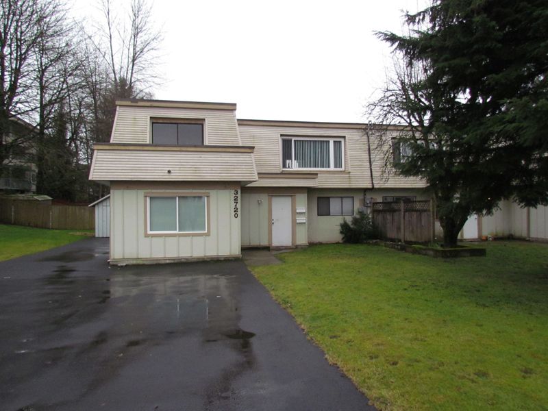 Main Photo: B 32720 East Broadway in Abbotsford: Central Abbotsford Condo for rent