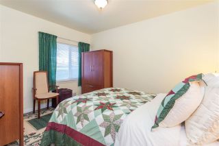 Photo 11: 6495 WALKER Avenue in Burnaby: Upper Deer Lake House for sale (Burnaby South)  : MLS®# R2205445