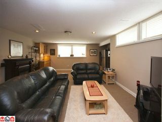 Photo 9: 35461 JADE Drive in Abbotsford: Abbotsford East House for sale in "Eagle Mountain" : MLS®# F1117741