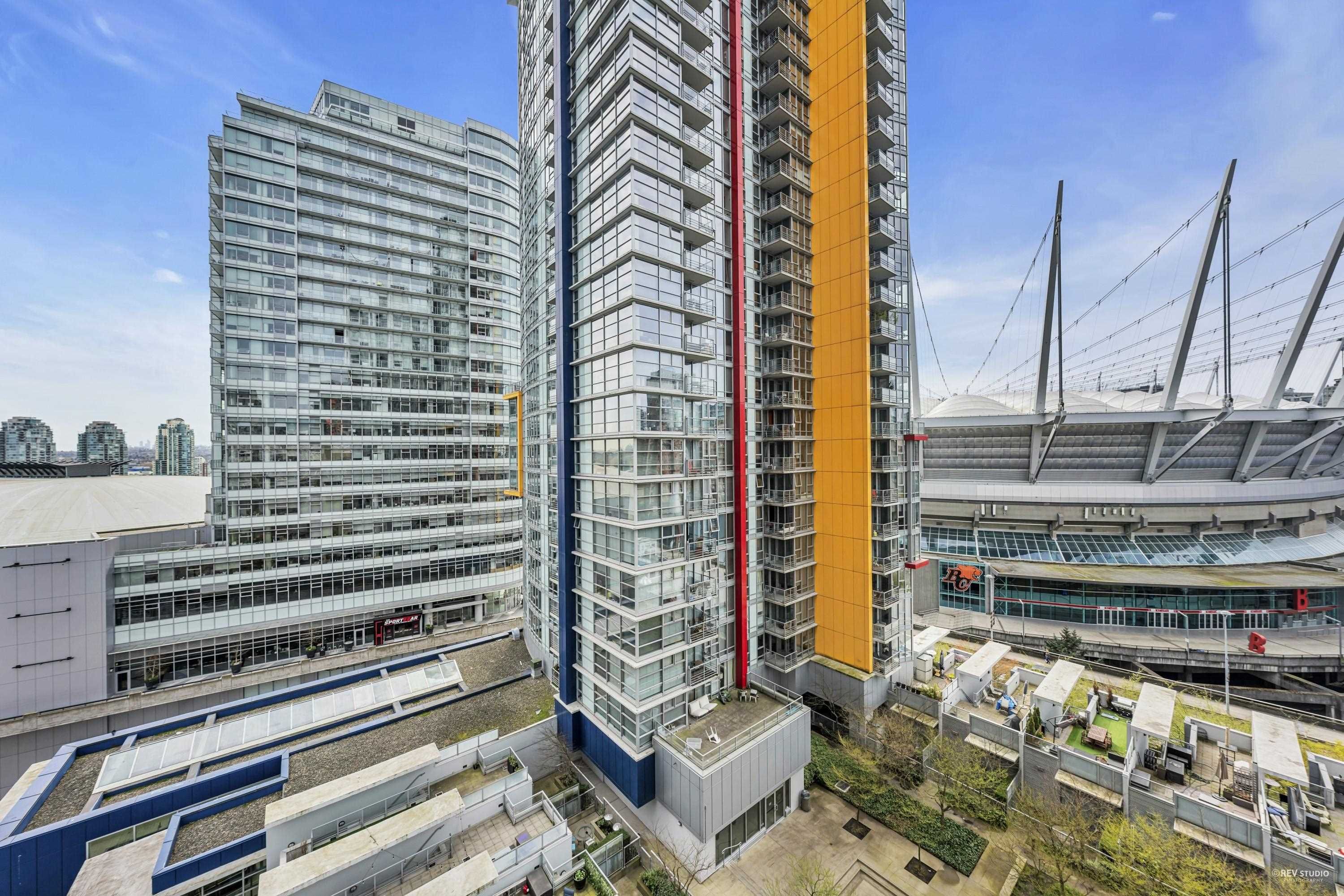 Main Photo: 1109 668 CITADEL PARADE in Vancouver: Downtown VW Condo for sale (Vancouver West)  : MLS®# R2668638