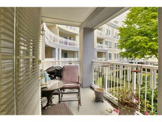 Photo 18: 218 5835 HAMPTON Place in Vancouver: University VW Condo for sale in "ST JAMES HOUSE" (Vancouver West)  : MLS®# V1116067