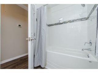Photo 8: 2280 SENTINEL Drive in Abbotsford: Central Abbotsford House for sale : MLS®# R2087208