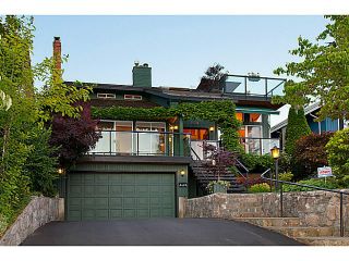 Photo 1: 4130 ST PAULS AV in North Vancouver: Upper Lonsdale House for sale : MLS®# V1037997