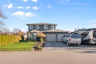 Photo 1: 7216 CIRCLE Drive in Chilliwack: Sardis West Vedder House for sale (Sardis)  : MLS®# R2835626