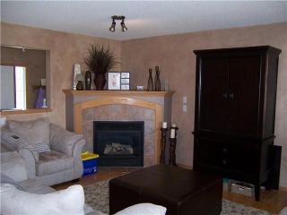 Photo 5: 120 WOODSIDE Circle NW: Airdrie Residential Detached Single Family for sale : MLS®# C3422753