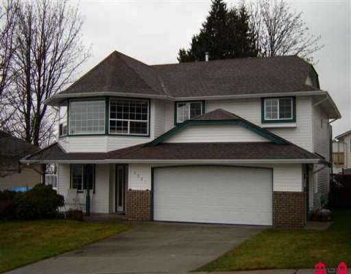 Main Photo: 8392 CASSELMAN CR in Mission: Mission BC House for sale in "Cherry Hill Estates" : MLS®# F2600216