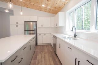 Photo 12: 5 Eagle Lane in Lac Du Bonnet RM: Granite Hills Residential for sale (R28)  : MLS®# 202302304