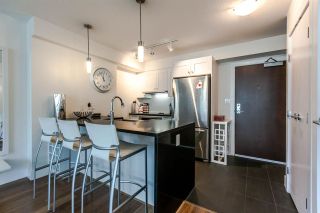 Photo 8: 704 888 HOMER Street in Vancouver: Downtown VW Condo for sale in "BEASLEY" (Vancouver West)  : MLS®# R2077176