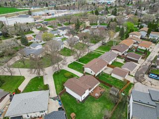 Photo 26: 35 Marchant Crescent in Winnipeg: Valley Gardens Residential for sale (3E)  : MLS®# 202302328