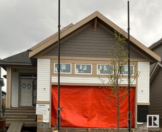 Photo 2: 1097 SECORD Promenade in Edmonton: Zone 58 House for sale : MLS®# E4383378