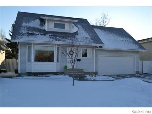 Main Photo: 2435 Kenderdine Road in Saskatoon: Erindale Single Family Dwelling for sale (Saskatoon Area 01)  : MLS®# 565240