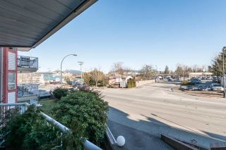 Photo 15: 220 22661 LOUGHEED Highway in Maple Ridge: East Central Condo for sale in "GOLDEN EARS GATE" : MLS®# R2135049