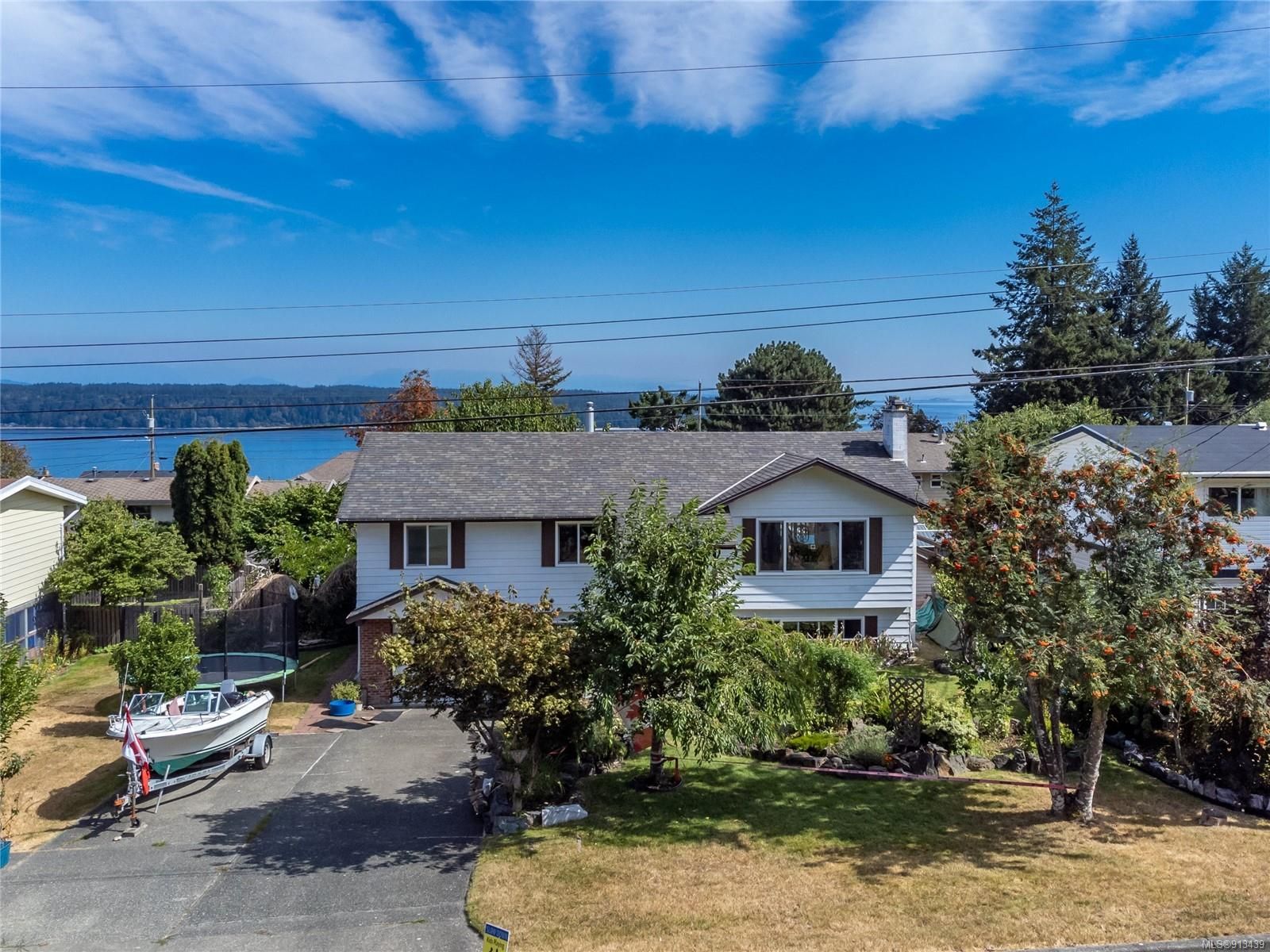 315  South McCarthy St, Campbell River