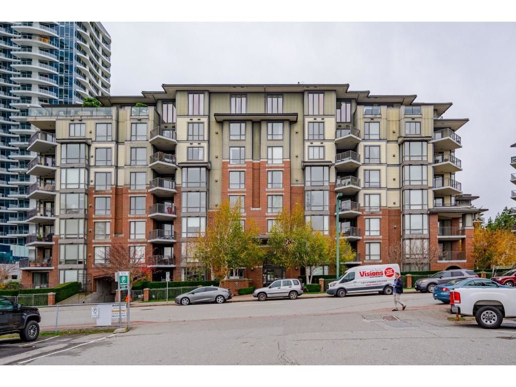 Main Photo: 702 1551 FOSTER Street: White Rock Condo for sale (South Surrey White Rock)  : MLS®# R2631929