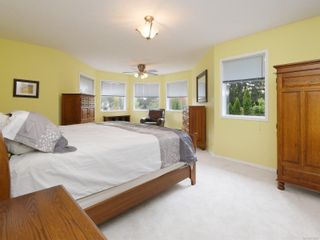Photo 10: 560 Coral Ridge in Langford: La Thetis Heights House for sale : MLS®# 858127