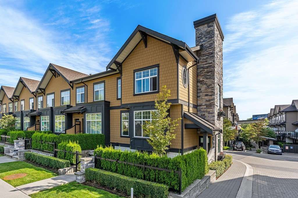 Main Photo: 8 6088 BERESFORD Street in Burnaby: Metrotown Townhouse for sale in "HIGHLAND PARK" (Burnaby South)  : MLS®# R2417079
