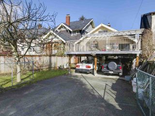 Photo 3: 3640 W 2ND Avenue in Vancouver: Kitsilano House for sale in "KITS" (Vancouver West)  : MLS®# R2141257