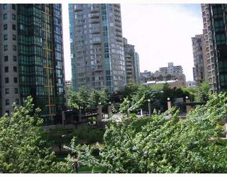 Photo 8: 509 1333 W GEORGIA Street in Vancouver: Coal Harbour Condo for sale in "QUBE" (Vancouver West)  : MLS®# V654810
