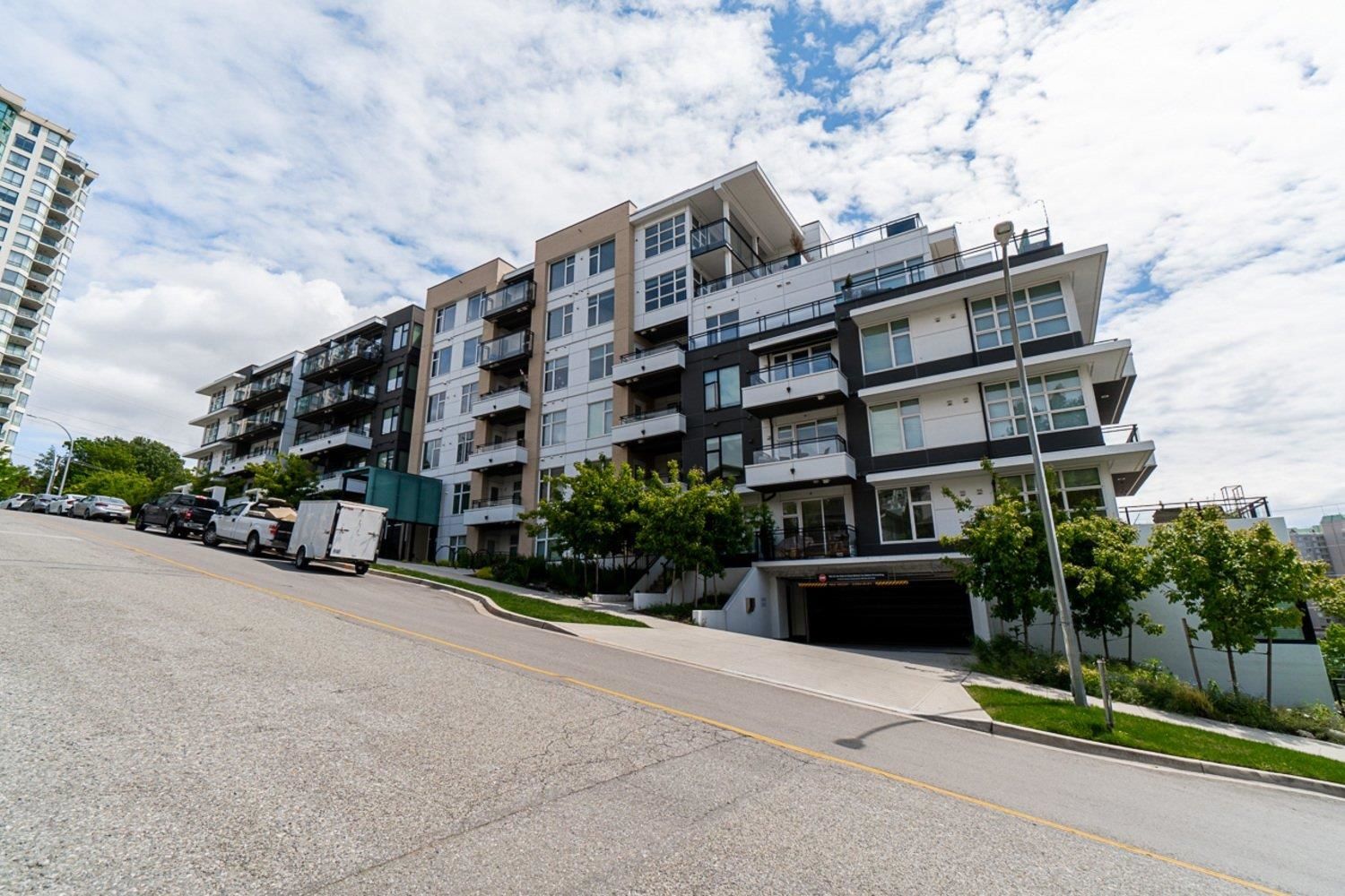 Main Photo: 203 1012 AUCKLAND Street in New Westminster: Uptown NW Condo for sale in "CAPITOL" : MLS®# R2699893