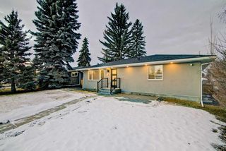 Photo 3: 24 Hoover Place SW in Calgary: Haysboro Detached for sale : MLS®# A1178689