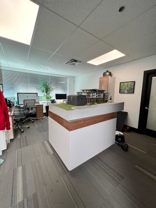 Photo 4: 226 998 HARBOURSIDE Drive in North Vancouver: Harbourside Office for sale : MLS®# C8048646