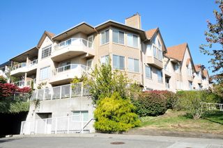 Photo 1: 204 1009 HOWAY Street in New Westminster: Uptown NW Condo for sale in "HUNTINGTON WEST" : MLS®# R2113265