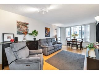 Photo 8: 1005 3111 CORVETTE Way in Richmond: West Cambie Condo for sale in "WALL CENTER @ the Marina" : MLS®# R2646917