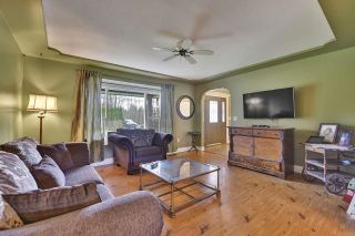 Photo 5: 33007 DEWDNEY TRUNK Road in Mission: Mission BC House for sale : MLS®# R2669988