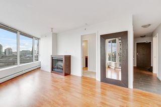 Photo 4: 1009 688 ABBOTT Street in Vancouver: Downtown VW Condo for sale in "FIRENZE II" (Vancouver West)  : MLS®# R2747161