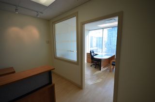 Photo 8: 922 6081 NO. 3 Road in Richmond: Brighouse Office for sale in "THREE WEST CENTRE" : MLS®# C8034629