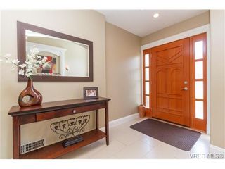 Photo 3: 1170 Deerview Pl in VICTORIA: La Bear Mountain House for sale (Langford)  : MLS®# 729928