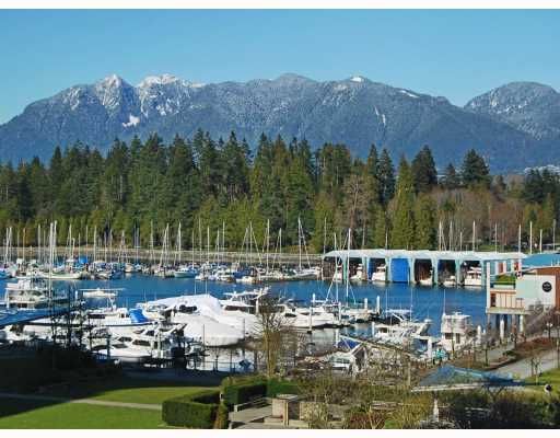 Main Photo: 405 1680 BAYSHORE Drive in Vancouver: Coal Harbour Condo for sale in "BAYSHORE GARDENS" (Vancouver West)  : MLS®# V756398