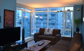 Photo 1: 703 1775 QUEBEC Street in Vancouver: Mount Pleasant VE Condo for sale in "THE OPSAL" (Vancouver East)  : MLS®# R2129747