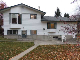 Photo 2: 312 DALGLEISH Bay NW in CALGARY: Dalhousie Residential Detached Single Family for sale (Calgary)  : MLS®# C3590245