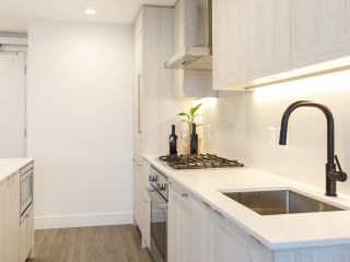 Photo 13: 903 2311 BETA Avenue in Burnaby: Brentwood Park Condo for sale in "WATERFALL - LUMINA" (Burnaby North)  : MLS®# R2541071