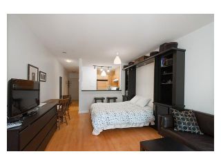 Photo 23: 106 3333 4TH Ave W in Vancouver West: Home for sale : MLS®# V1122969